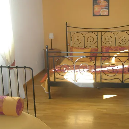 La Rondine Apartment Lucca