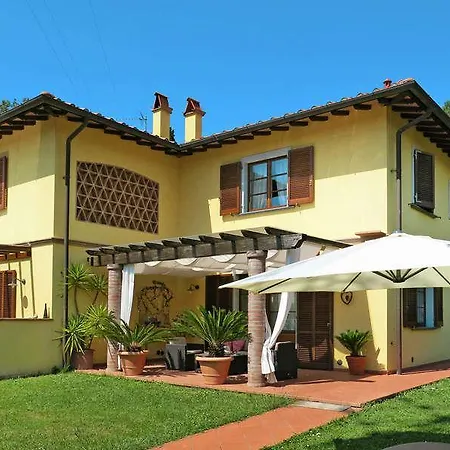 Apartment La Rondine Lucca